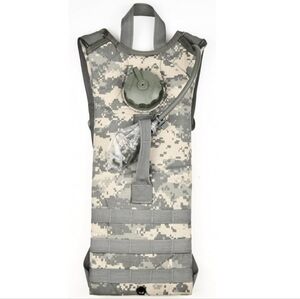 US Army Carrier Hydration System